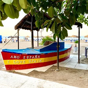 Apartamento Modern 1 Bedroom Seaside With Pool